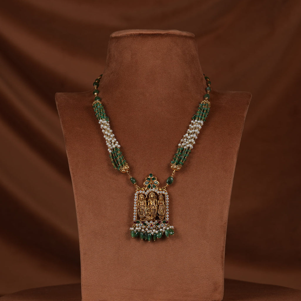 Pearl Emeralds Gold Chain GCP1139